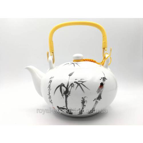 Китайский традиционный фарфоровый чайник 